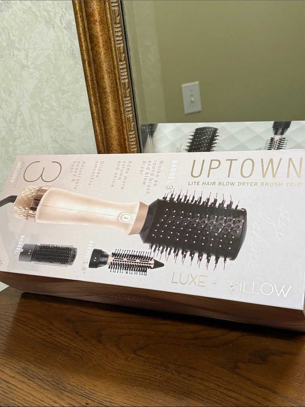 Luxe Willow 3-in-1 Hair Blow Dryer Brush Trio. Gold/Black-Round brush blow dryer